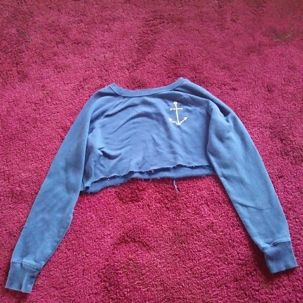 crop top